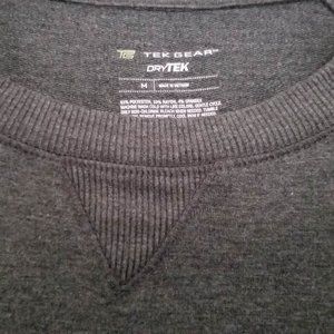 Women's athletic long top